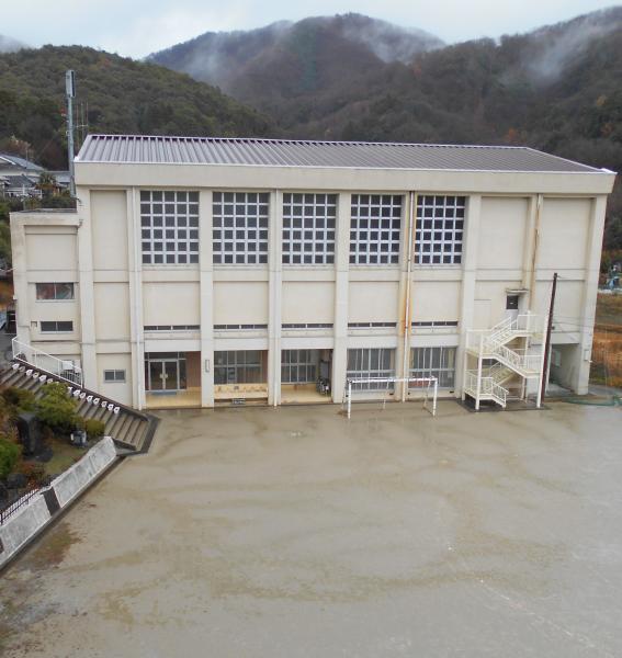 【とよのおもいでアーカイブ】吉川小学校　体育館 (TG5_0059 ～ TG5_0062, TG5_0064, TG5_0065)に関するページ