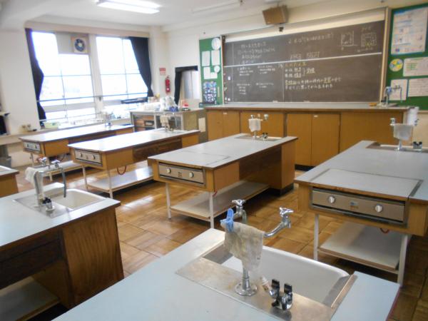 【とよのおもいでアーカイブ】吉川小学校　理科教室 (TG5_0025, TG5_0026）に関するページ